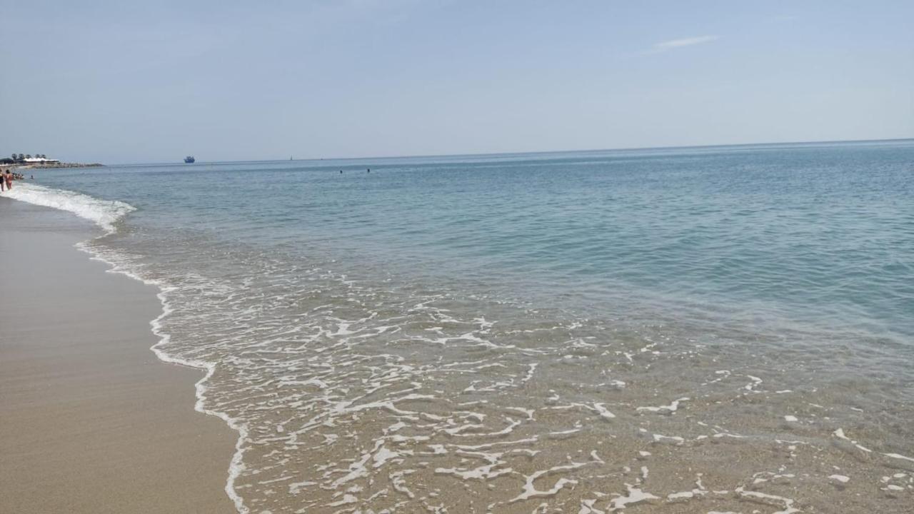 Appartamento La Casa Del Mare Savona Esterno foto